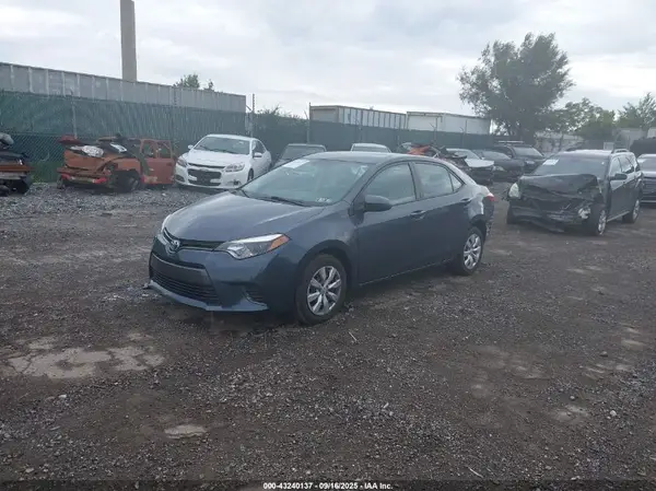 5YFBURHEXGP535287 2016 TOYOTA COROLLA - Image 2