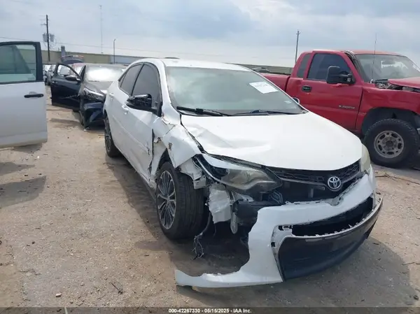 5YFBURHEXGP537203 2016 TOYOTA COROLLA - Image 1