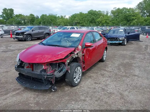 5YFBURHEXGP540103 2016 TOYOTA COROLLA - Image 2