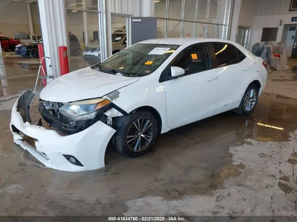 5YFBURHEXGP546161 2016 TOYOTA COROLLA - Image 2