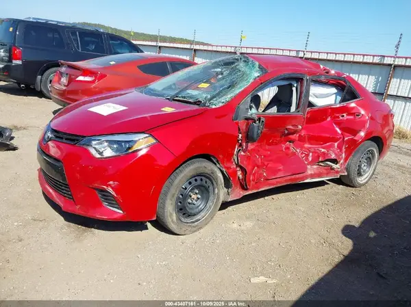 5YFBURHEXGP548377 2016 TOYOTA COROLLA - Image 2