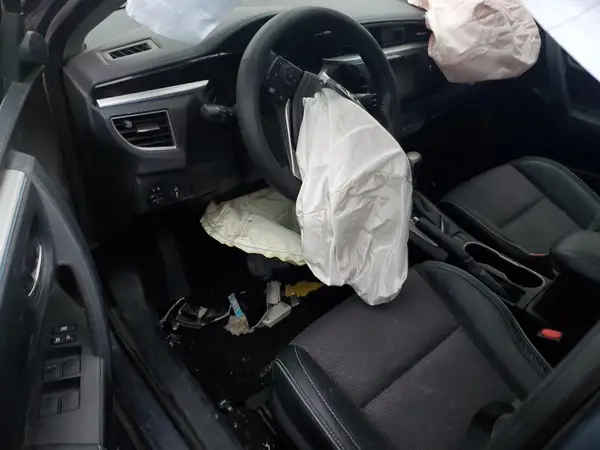 5YFBURHEXGP554177 2016 TOYOTA COROLLA - Image 8