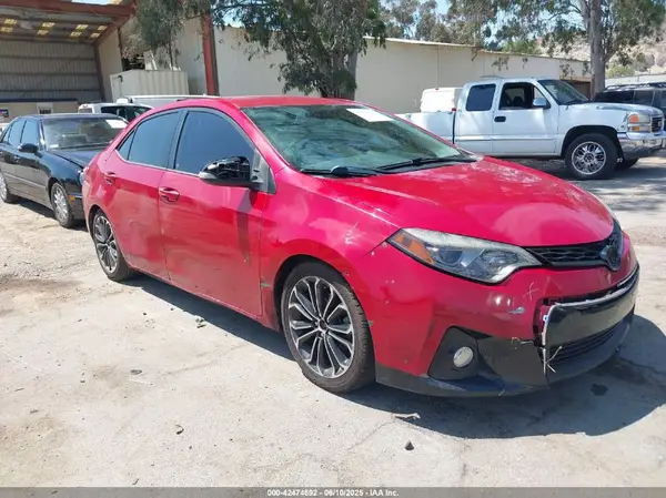 5YFBURHEXGP563669 2016 TOYOTA COROLLA - Image 1