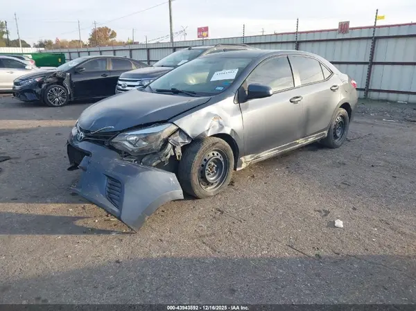 5YFBURHEXGP565678 2016 TOYOTA COROLLA - Image 2