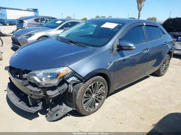 5YFBURHEXGP567186 2016 TOYOTA COROLLA - Image 2