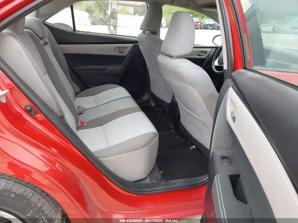 5YFBURHEXHP570039 2017 TOYOTA COROLLA - Image 8