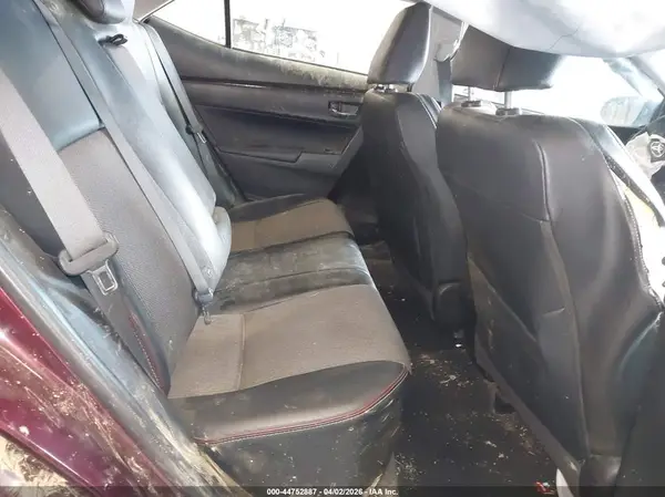 5YFBURHEXHP578125 2017 TOYOTA COROLLA - Image 8