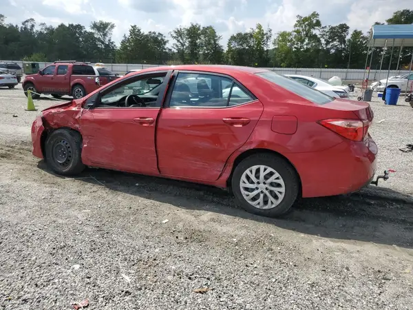 5YFBURHEXHP580702 2017 TOYOTA COROLLA - Image 2