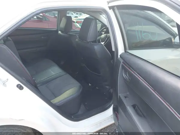 5YFBURHEXHP582711 2017 TOYOTA COROLLA - Image 8