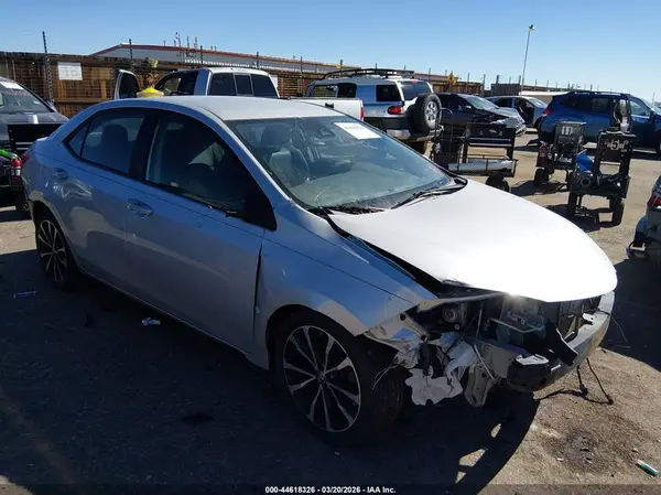 5YFBURHEXHP584510 2017 TOYOTA COROLLA - Image 1
