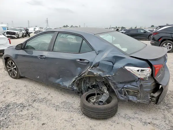 5YFBURHEXHP593157 2017 TOYOTA COROLLA - Image 2