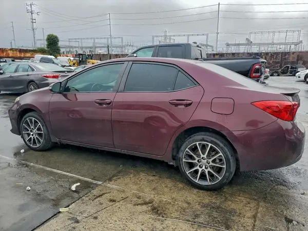 5YFBURHEXHP595085 2017 TOYOTA COROLLA - Image 2