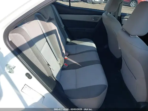 5YFBURHEXHP599511 2017 TOYOTA COROLLA - Image 8