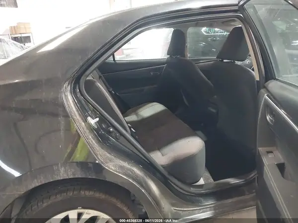 5YFBURHEXHP600222 2017 TOYOTA COROLLA - Image 8