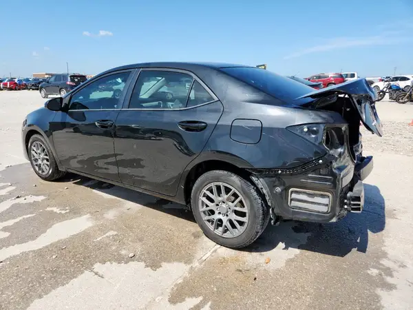 5YFBURHEXHP602312 2017 TOYOTA COROLLA - Image 2