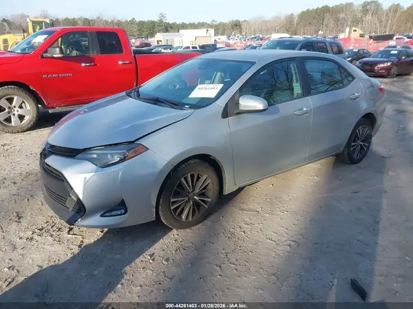5YFBURHEXHP604416 2017 TOYOTA COROLLA - Image 2