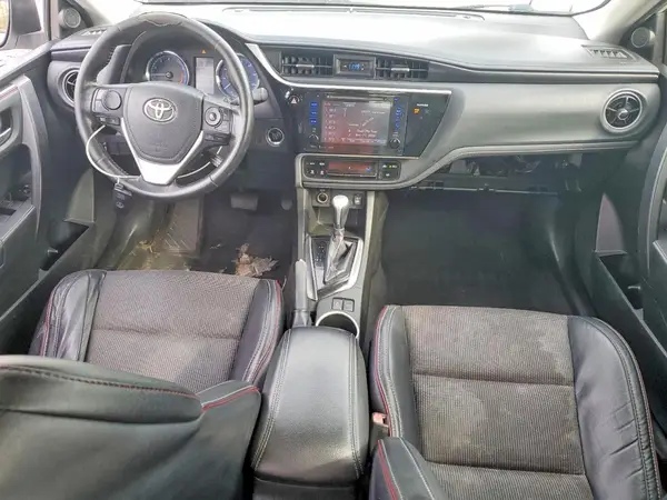 5YFBURHEXHP606988 2017 TOYOTA COROLLA - Image 8