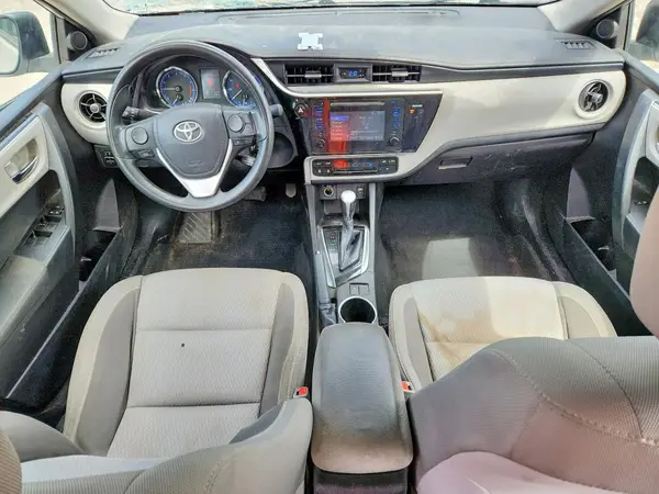 5YFBURHEXHP607610 2017 TOYOTA COROLLA - Image 8