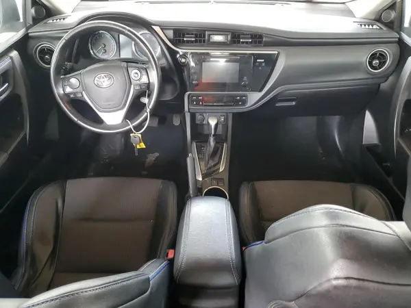 5YFBURHEXHP609387 2017 TOYOTA COROLLA - Image 8