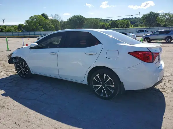 5YFBURHEXHP609597 2017 TOYOTA COROLLA - Image 2
