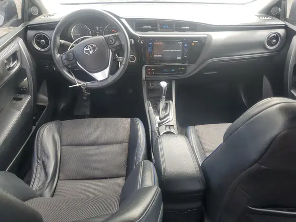 5YFBURHEXHP611155 2017 TOYOTA COROLLA - Image 8