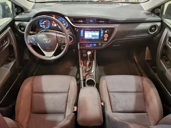 5YFBURHEXHP615142 2017 TOYOTA COROLLA - Image 8
