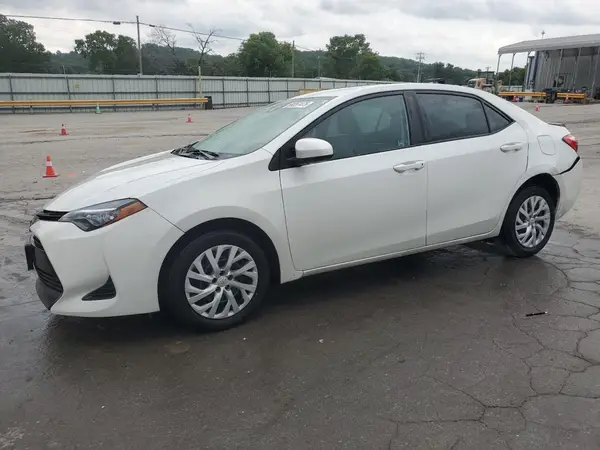 5YFBURHEXHP621300 2017 TOYOTA COROLLA - Image 1