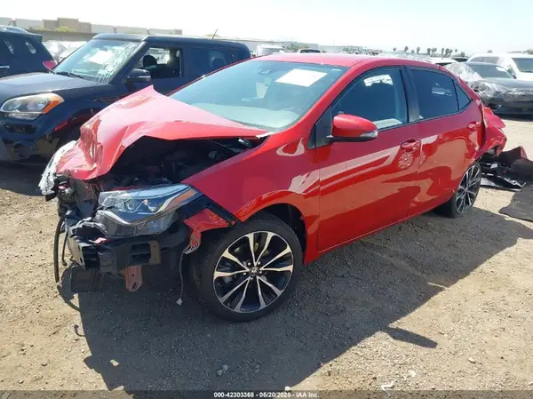 5YFBURHEXHP622267 2017 TOYOTA COROLLA - Image 2