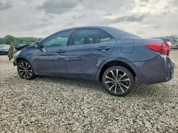 5YFBURHEXHP622429 2017 TOYOTA COROLLA - Image 2