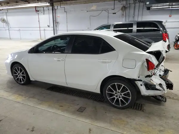 5YFBURHEXHP622754 2017 TOYOTA COROLLA - Image 2