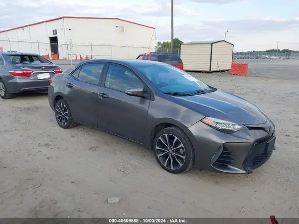 5YFBURHEXHP623306 2017 TOYOTA COROLLA - Image 1