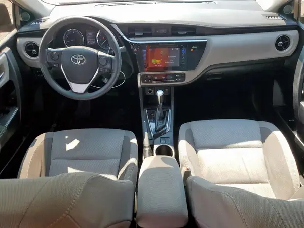 5YFBURHEXHP624858 2017 TOYOTA COROLLA - Image 8