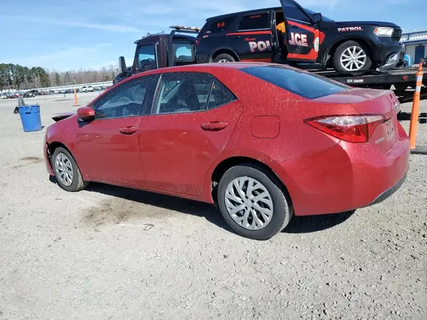 5YFBURHEXHP625881 2017 TOYOTA COROLLA - Image 2