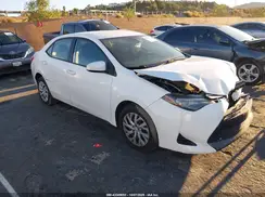 5YFBURHEXHP626111 2017 TOYOTA COROLLA