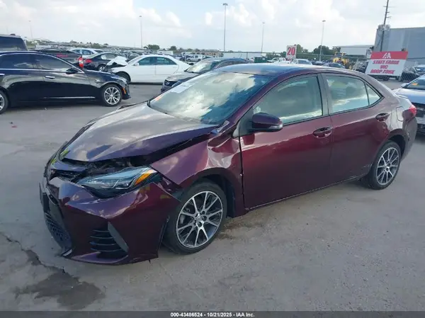 5YFBURHEXHP627999 2017 TOYOTA COROLLA - Image 2