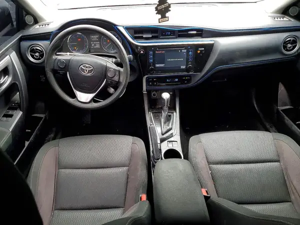 5YFBURHEXHP631714 2017 TOYOTA COROLLA - Image 8