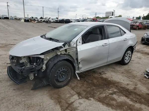 5YFBURHEXHP632099 2017 TOYOTA COROLLA - Image 1