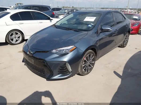 5YFBURHEXHP635214 2017 TOYOTA COROLLA - Image 2