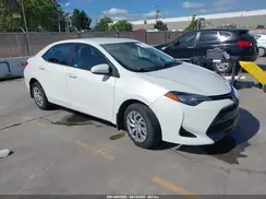 5YFBURHEXHP635648 2017 TOYOTA COROLLA