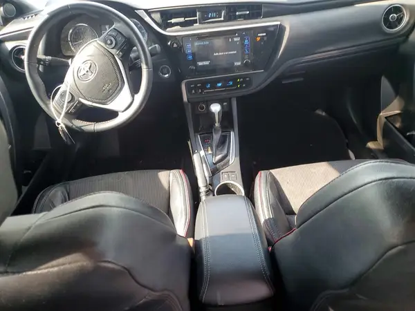 5YFBURHEXHP635844 2017 TOYOTA COROLLA - Image 8