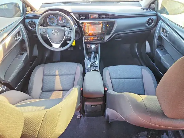 5YFBURHEXHP637559 2017 TOYOTA COROLLA - Image 8