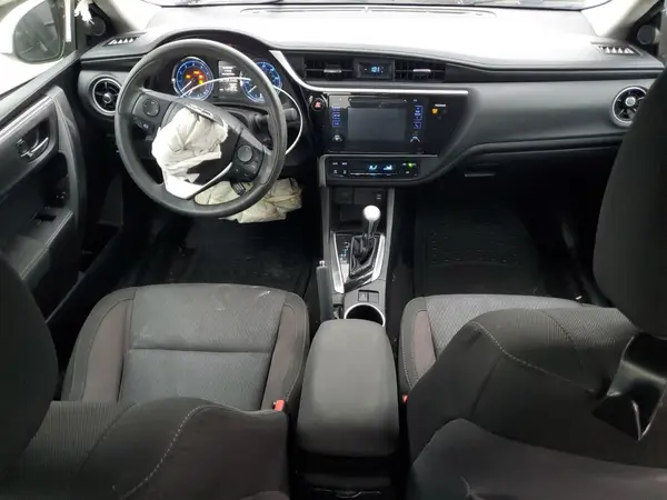 5YFBURHEXHP640381 2017 TOYOTA COROLLA - Image 8
