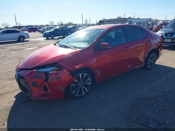 5YFBURHEXHP649808 2017 TOYOTA COROLLA - Image 2