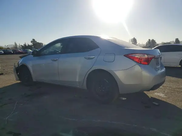 5YFBURHEXHP650036 2017 TOYOTA COROLLA - Image 2