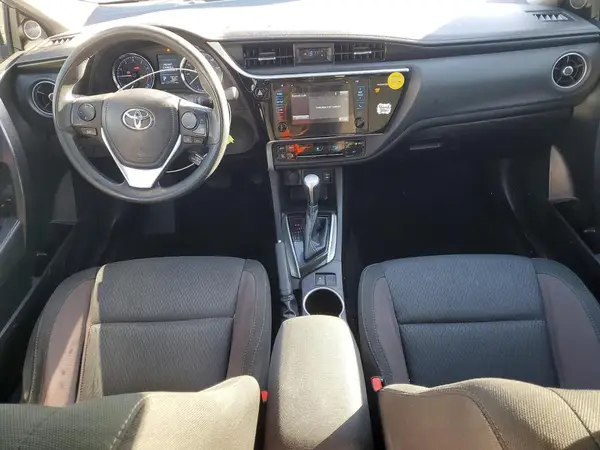 5YFBURHEXHP650036 2017 TOYOTA COROLLA - Image 8