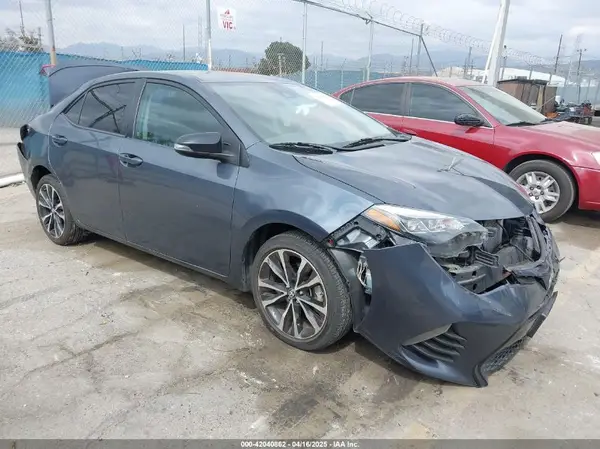 5YFBURHEXHP650201 2017 TOYOTA COROLLA - Image 1