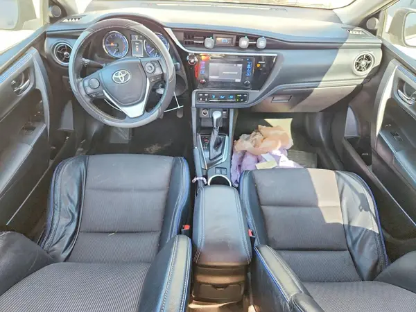 5YFBURHEXHP654538 2017 TOYOTA COROLLA - Image 8