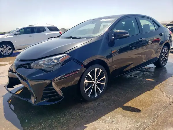 5YFBURHEXHP655351 2017 TOYOTA COROLLA - Image 1