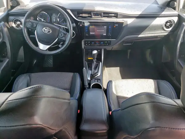 5YFBURHEXHP655351 2017 TOYOTA COROLLA - Image 8