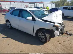 5YFBURHEXHP656306 2017 TOYOTA COROLLA